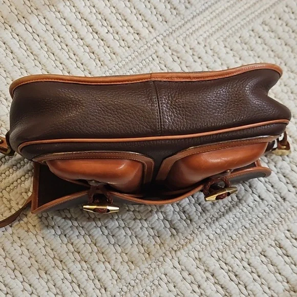 Vintage Dooney & Bourke Double Pocket Outback - Picture 7 of 7